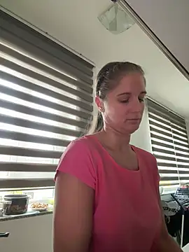 Jennifer11772 - Make me squirt + new vid for you