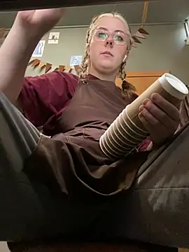 Cinnabon_ - MAKE MY PUSSY WET AT MY WORK
