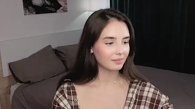 JuliDahill
