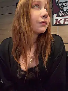 SlavicCandy - 1 FINGER IN PUSSY IN DOGGY STYLE