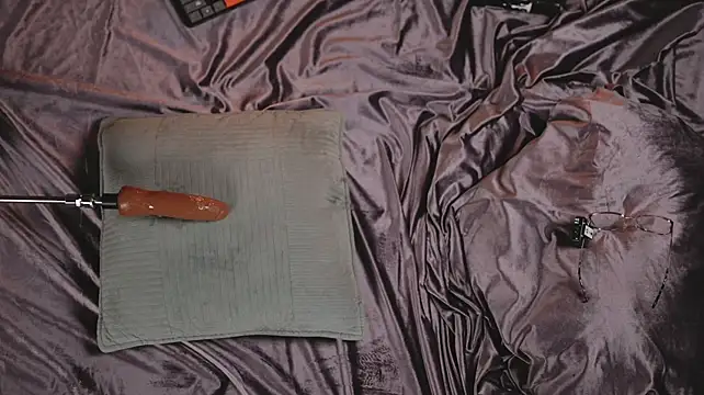 Assmerising - Set this pussy and clit on fire 🔥