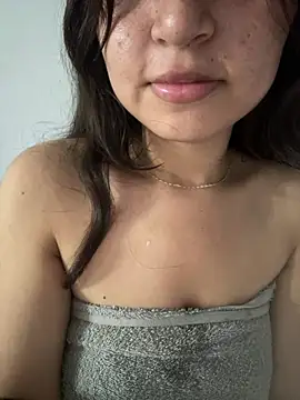Little_Noaa - Lush en mi ass