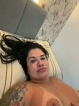 Priscilamt - Ficar de quatro 2 minutos