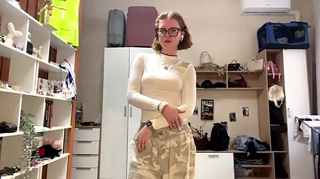 ShantaySteeves - Give you my naughtiest smile 😉