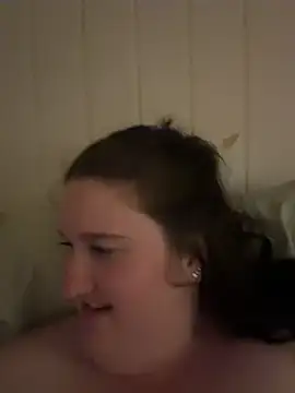 Xopeachybaby - hold cock in throat 3 secs
