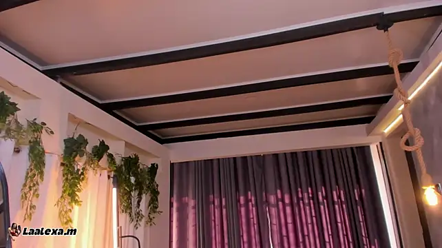 Aixaa_charles - bounce my boobs and slap them