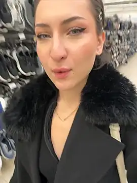 KatyVibes - more boobies show <3