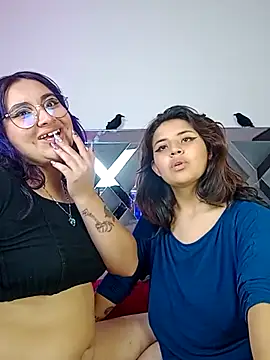 Liily_Foxxy - PASSIONATE TONGUE SUCKING+SPANK ASS