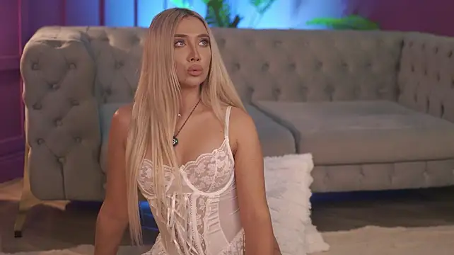 HottieJessyeX - Slide a fingers inside my pussy