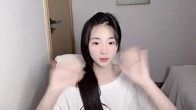 Louise-3 - 控制3分钟+小鲸鱼吸奶头3分钟