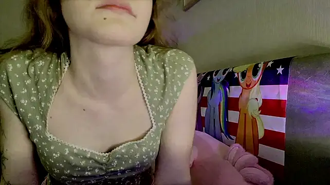 Shycami - Sensitive touch my boobie