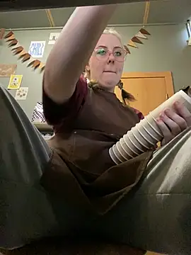 Cinnabon_ - MAKE MY PUSSY WET AT MY WORK