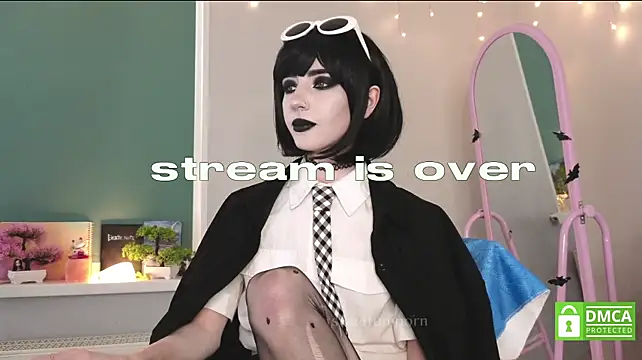 Sweetuniporn - take off skirt 20 min