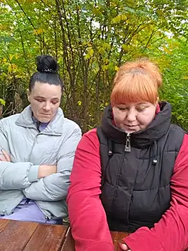 Buns2026 - Naked 2 Girls