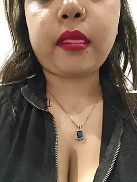 Hot_shott - Oiling Boobies