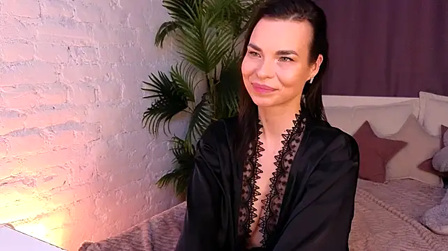Anna_Bonita - suck big dildo