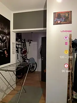 Adrixnx22 - Anal Plug+ König bekommt 20 min Viedeo😈