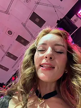 SirenaBelle - Stranger touch my boobs