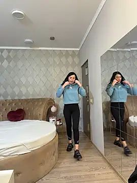 ReynaMorel - Show off my fav pose