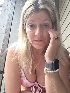 NikkiBlisss - Play w pussy 😺 PVT OPEN