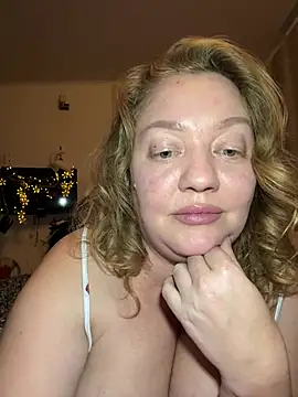 BBBWOOW - ✨tits play✨