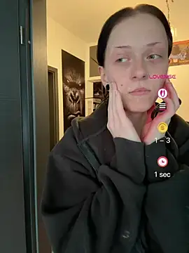 Adrixnx22 - Anal Plug+ König bekommt 20 min Viedeo😈