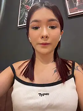 Nai-velvel - Flash Nipple in public