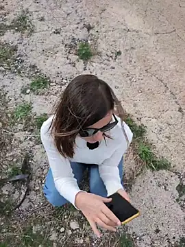 Samira-Summer - Flash her boobs in Public LT=Video