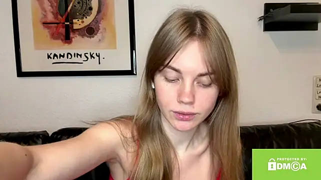 SunnyStrike's Live XXX Chat
