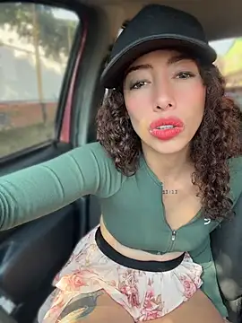 Roxyrougee - Risky Sexy topples out my car public 🥵