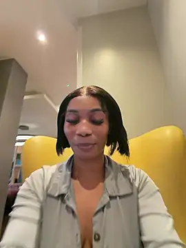 ___Nessa - Cum hard,squirt on body public