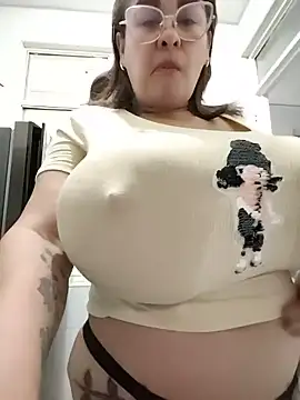 AlexxiaaMat