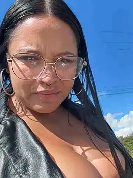 Outdoors-Mia_Khalifa - squirt + Dildo