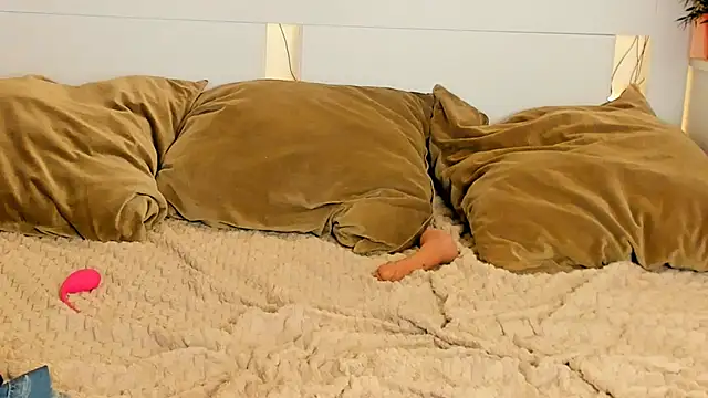LunaSin21 - PUSSY TEASE