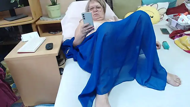 Dorina - pussy show :gift: