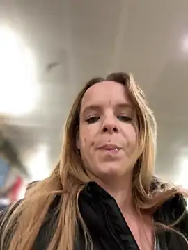 SexyMilf_1987 - Pussy Fingern am bhf