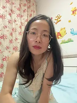 TangTang0530 - M腿抖胸