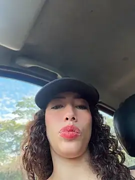 Roxyrougee - Risky Full Naked Play pussy 🥵🔥/ L.T 🎁