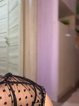 KatyOops - TAKE OFF PANTIES/TOY CTRL 1M - снять тру