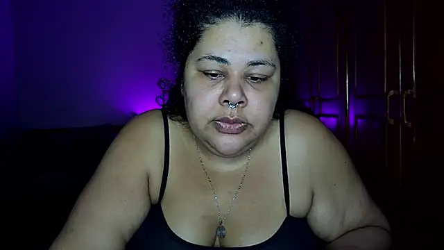 Xlatinastar - Spread Ass 2 min