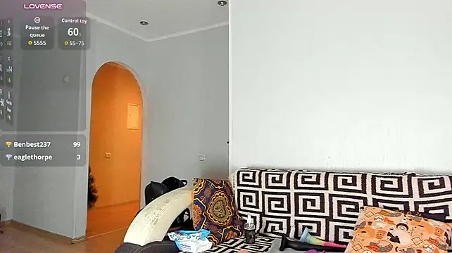 Amalia_Mio - toy in pussy