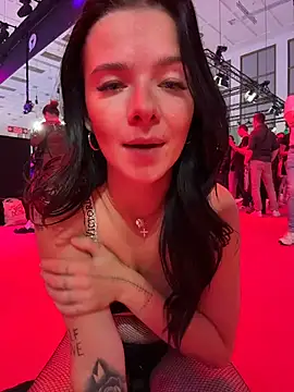 RoxiBlack - 10 slaps from girl