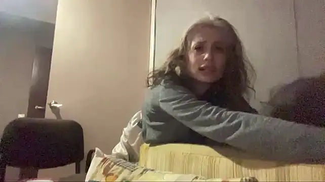 PriscillaOstlie - smile for you