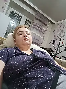 Tina_Mirabella - Kiska