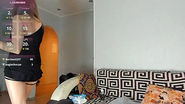 Amalia_Mio - toy in pussy