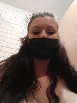 Sassy_Pants - Show your boobs in public