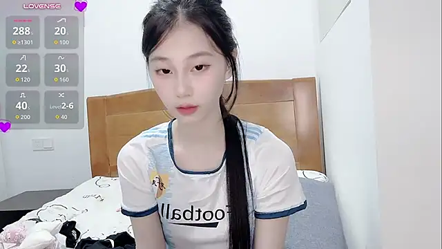 Lris-Beauty - 是性感卡卡一枚呀，播完休息三天，搬家~
