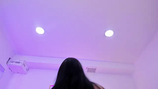 Alexa_n_alex - spank in ass x 25