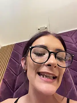 JadeVesper - 🎃Naughty tease🎃