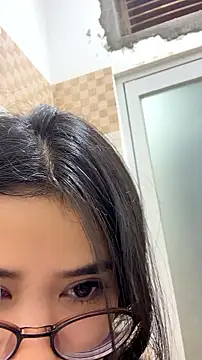 Dolly_Grace - teasing me to orgasm in public